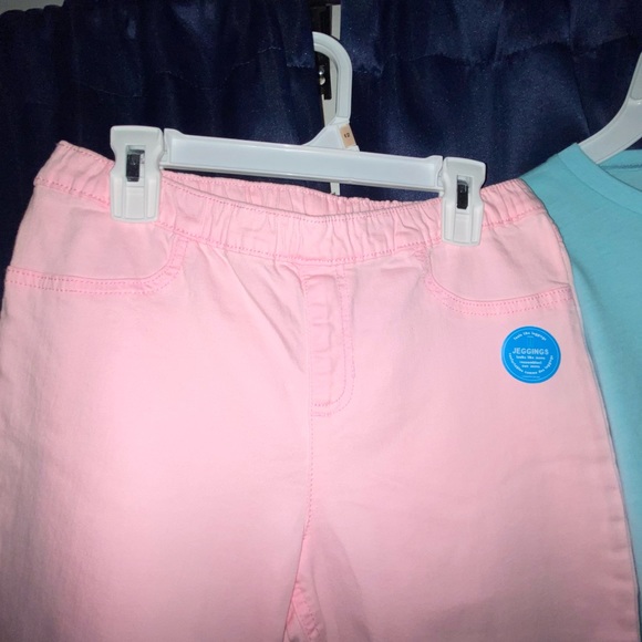 Girls matching outfit.  New. - Picture 5 of 5